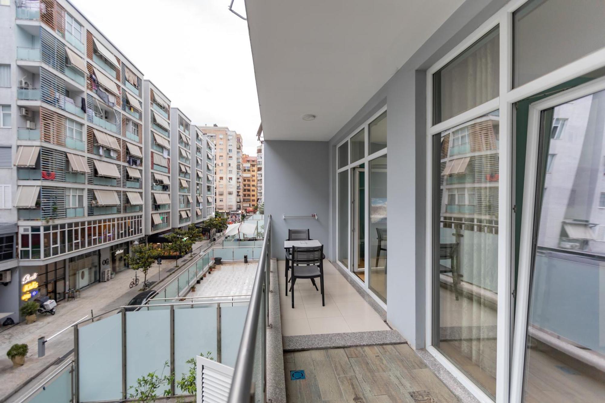 K&M Apartment Tirana Exterior foto